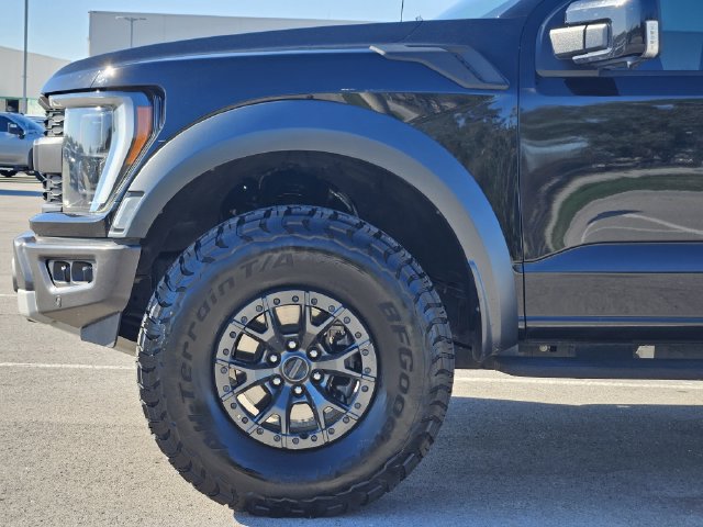 Used 2022 Ford F150 Raptor w/ Raptor 37 Performance Package AWD/4WD image 8