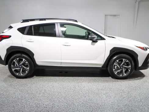 Used 2024 Subaru Crosstrek 2.0i Premium image 6
