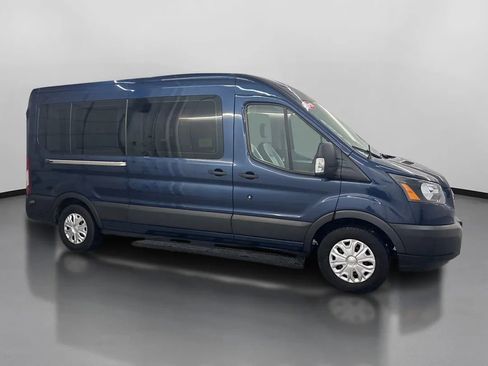 Used 2019 Ford Transit 350 XL image 11