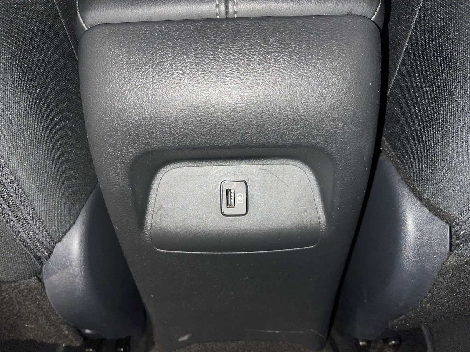 Used 2024 Nissan Sentra SV FWD image 25