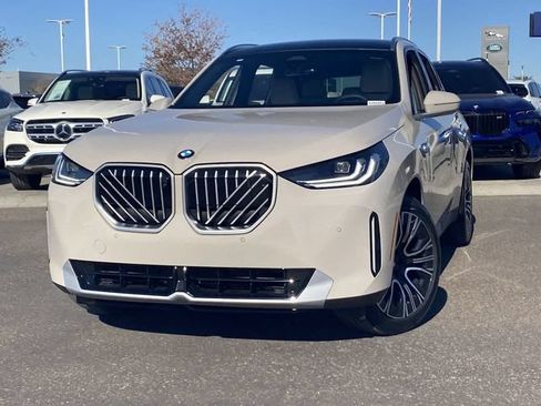 Used 2026 BMW X3 xDrive30i w/ Premium Package AWD/4WD image 3