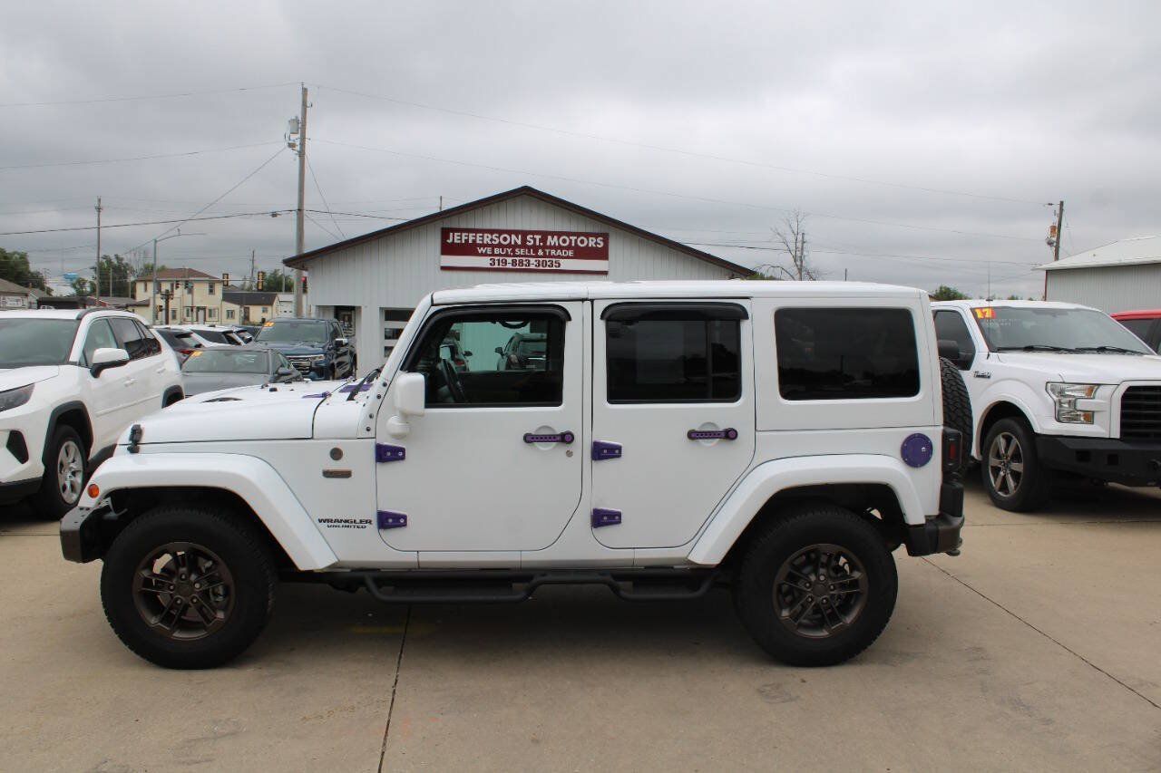 Used 2016 Jeep Wrangler Unlimited Sahara AWD/4WD image 1