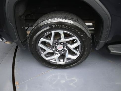 Used 2023 GMC Sierra 1500 SLT RWD image 27