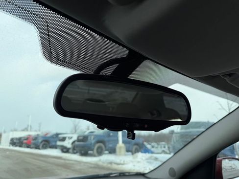 Used 2007 Chevrolet Impala LT image 22