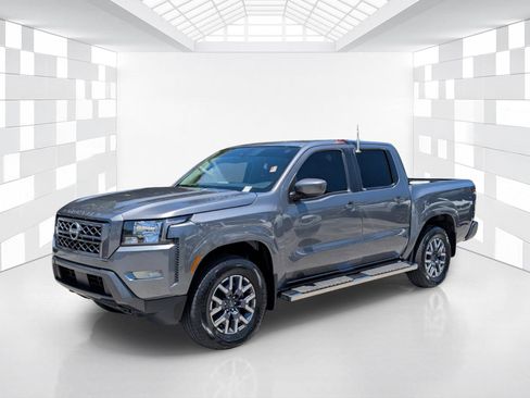 Certified 2023 Nissan Frontier SV w/ SV Convenience Package AWD/4WD image 3
