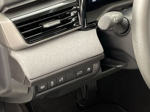 New 2026 Toyota Camry LE image 12