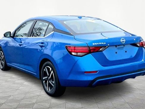 Used 2024 Nissan Sentra SV image 4