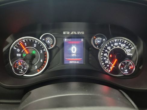 Used 2023 RAM 2500 Big Horn w/ Level 1 Equipment Group image 16