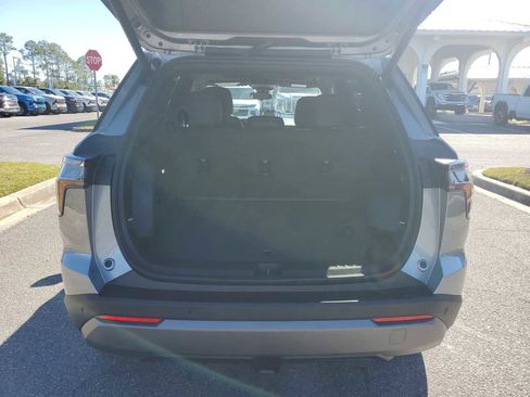 New 2026 Chevrolet Equinox LT w/ Convenience Package II image 5