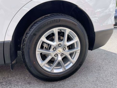 Used 2024 Chevrolet Equinox LT FWD image 28