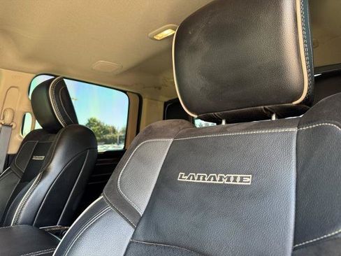Used 2020 RAM 3500 Laramie AWD/4WD image 34