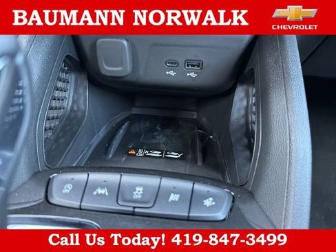 New 2025 Chevrolet TrailBlazer ACTIV w/ Convenience Package FWD image 25