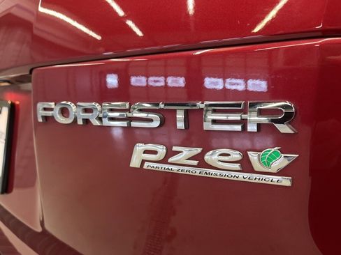 Used 2017 Subaru Forester 2.5i Touring image 36