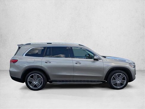 Used 2021 Mercedes-Benz GLS 450 4MATIC image 4