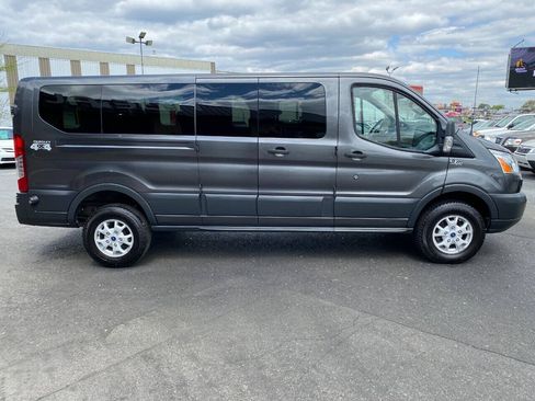 Used 2016 Ford Transit 350 XLT RWD image 6