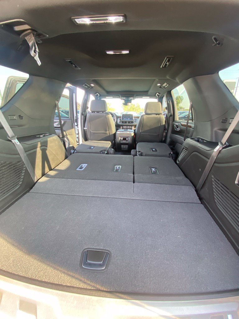 Used 2023 Chevrolet Tahoe High Country w/ Premium Package AWD/4WD image 34