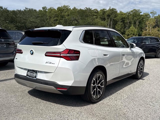 Used 2026 BMW X3 xDrive30i w/ Premium Package AWD/4WD image 3