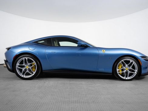 Used 2023 Ferrari Roma RWD image 6