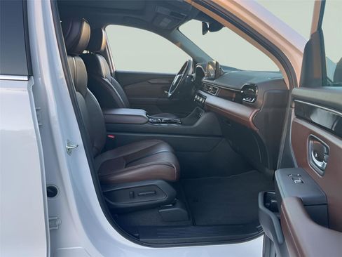 Used 2023 Honda Pilot Elite image 36