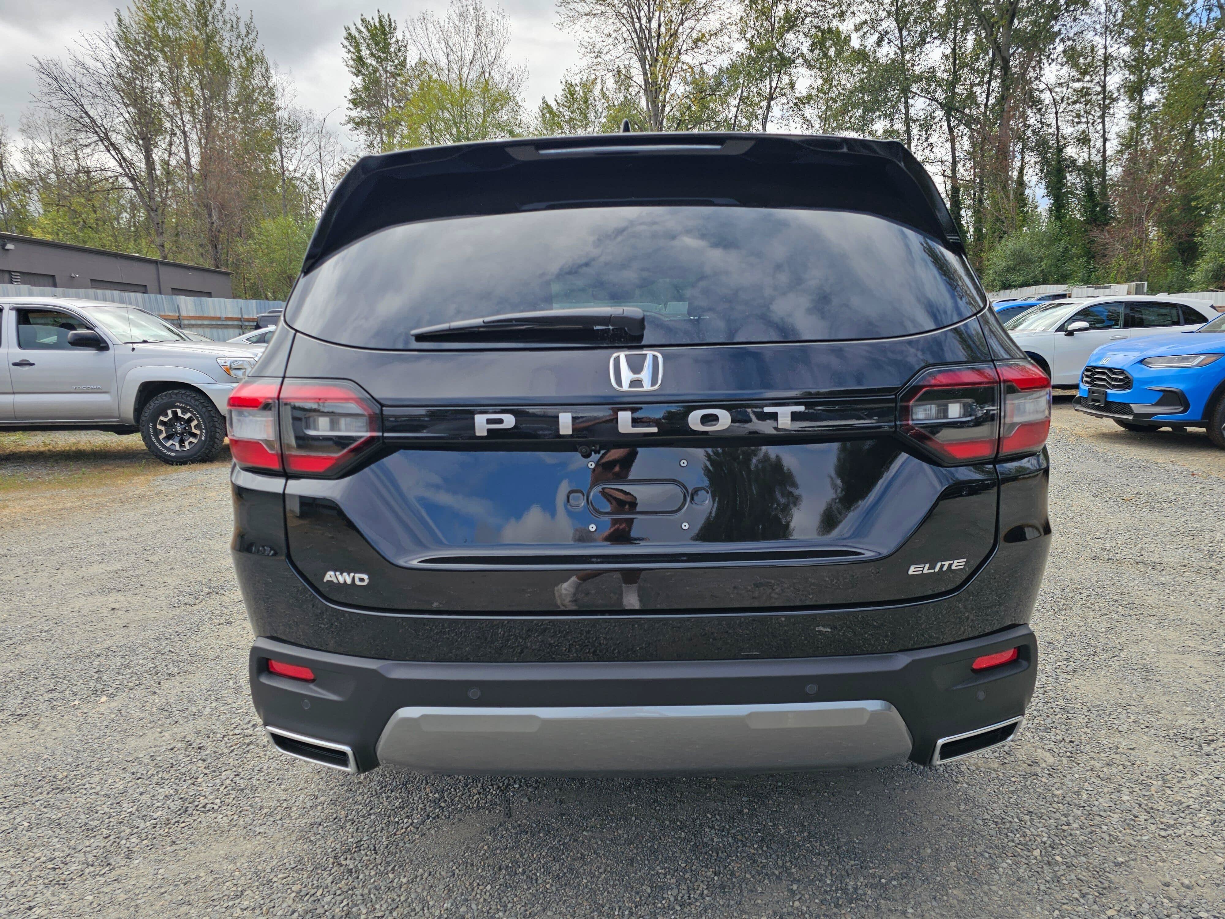 New 2026 Honda Pilot Elite image 6