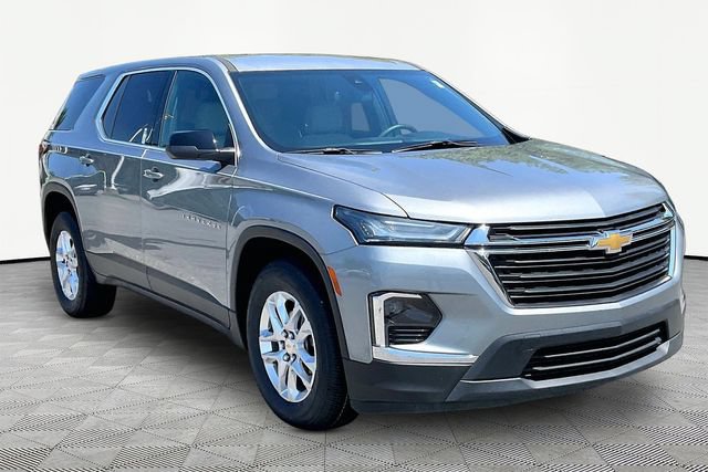 Used 2023 Chevrolet Traverse LS FWD 360° Tour