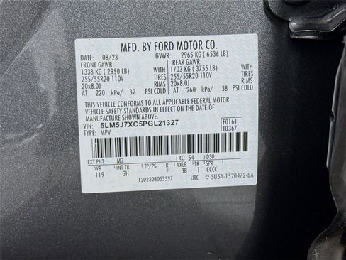 Used 2023 Lincoln Aviator Reserve AWD/4WD image 41