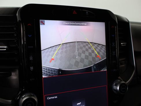 Used 2025 RAM 2500 Big Horn image 6