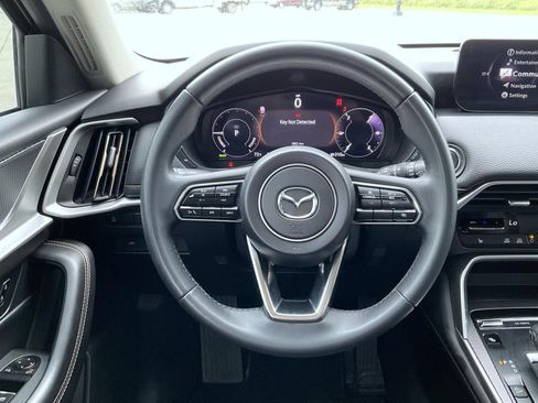 Used 2024 MAZDA CX-90 Plug-In Hybrid w/ Preferred AWD/4WD image 11