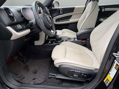 Used 2023 MINI Cooper Countryman SE w/ Storage Package image 38