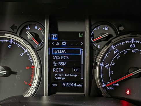 Used 2023 Toyota 4Runner TRD Off-Road image 37