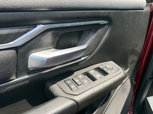 Used 2025 RAM 1500 Big Horn AWD/4WD image 11