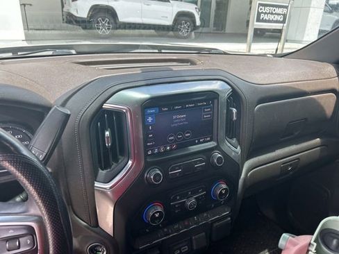 Used 2019 Chevrolet Silverado 1500 LT w/ Convenience Package RWD image 8