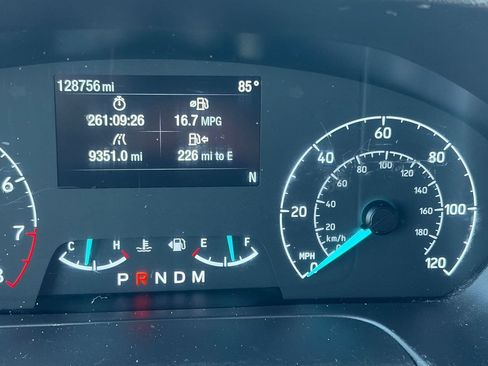 Used 2020 Ford Transit 250 Low Roof RWD image 9