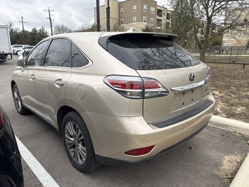 Used 2013 Lexus RX 450h FWD image 2