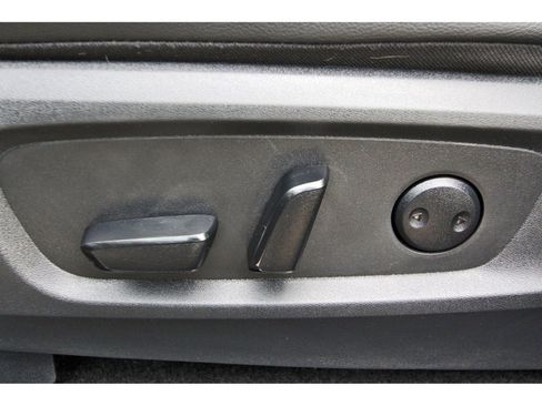 Used 2024 Nissan Pathfinder SL image 29