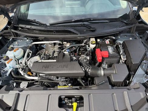 New 2026 Nissan Rogue SV FWD image 24