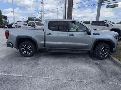 Used 2023 GMC Sierra 1500 AT4 w/ AT4 Preferred Package AWD/4WD image 3
