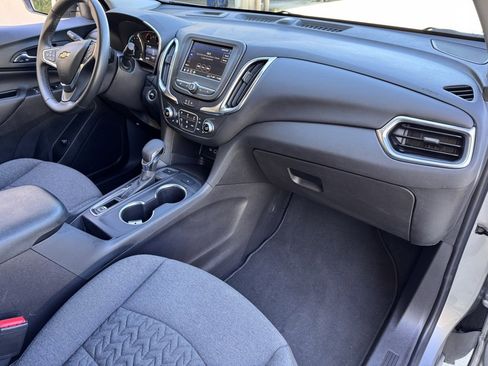 Used 2024 Chevrolet Equinox LT image 18