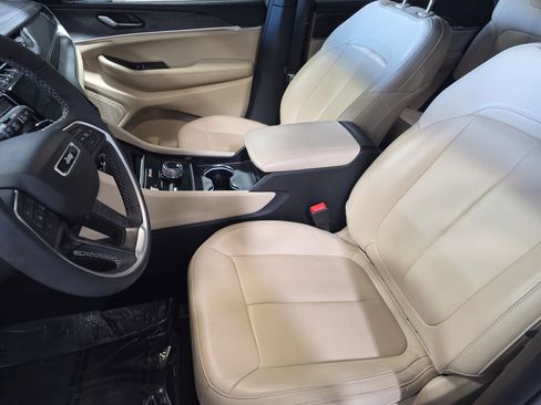 Used 2024 Jeep Grand Cherokee L Limited w/ Trailer Tow Package image 14