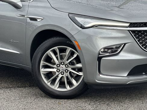 Used 2024 Buick Enclave Avenir w/ Avenir Technology Package image 13
