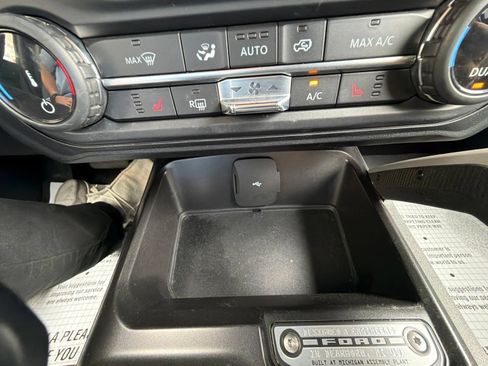 Used 2022 Ford Bronco Outer Banks AWD/4WD image 26
