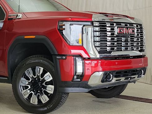 Certified 2024 GMC Sierra 3500 Denali w/ Denali Reserve Package AWD/4WD image 6