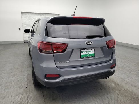 Used 2020 Kia Sorento LX image 6