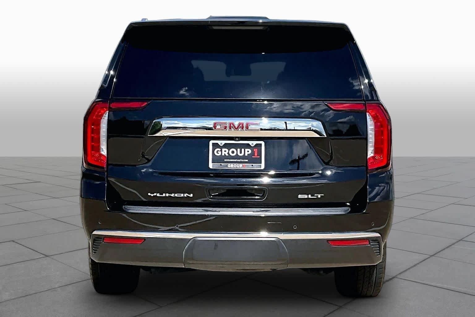 Used 2021 GMC Yukon SLT w/ SLT Premium Package RWD image 5