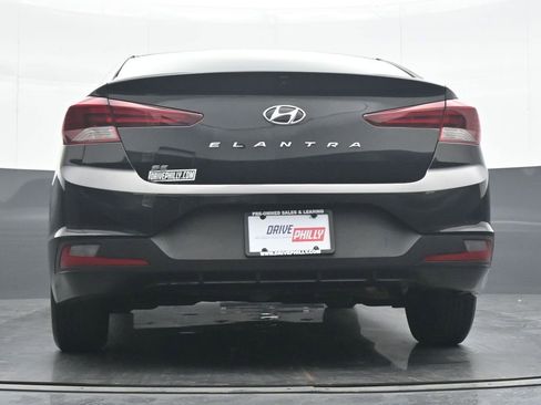 Used 2020 Hyundai Elantra SE w/ Cargo Package (C1) image 29