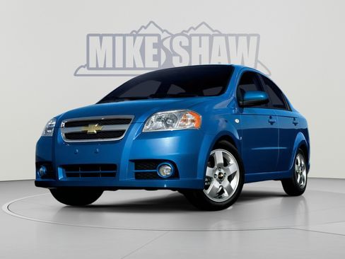 Used 2009 Chevrolet Aveo LT w/ Power and Convenience Package FWD image 2