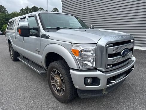 Used 2015 Ford F250 Platinum AWD/4WD image 3
