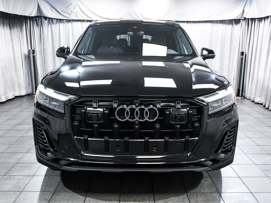 Used 2026 Audi Q7 3.0T Premium Plus w/ Premium Plus Package AWD/4WD image 2