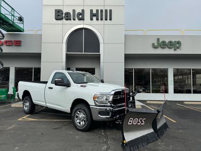 New 2024 RAM 2500 Tradesman w/ Chrome Appearance Group