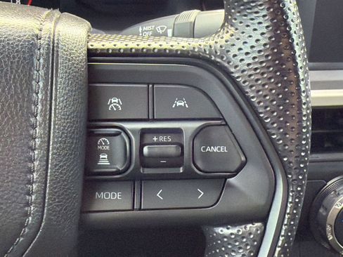Used 2025 Toyota Tacoma SR5 RWD image 30